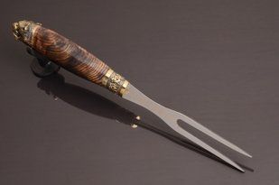 Вузька шашлична виделка для м'яса "Тигр" у шкіряному чохлі ПН0075 фото