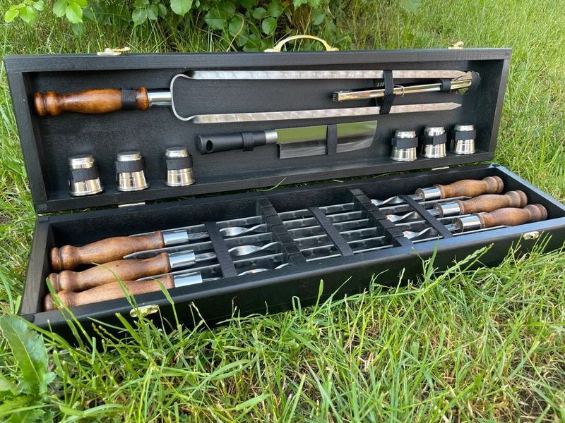 Набір шампурів у кейсі Grill Box 8 S. Шашличний набір. Подарунок чоловікові Grill Box 8 S фото